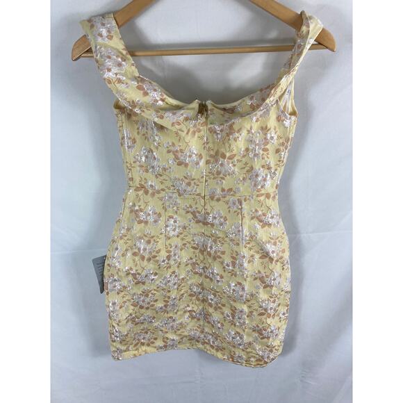 NWT Lulus Favorite Song Yellow Jacquard Off Shoulder Mini Dress Size XS - Picture 6 of 8